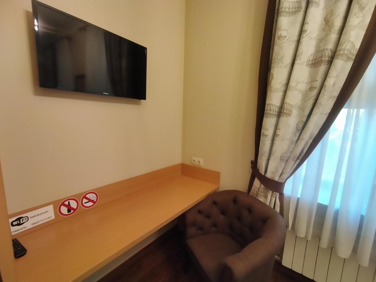 Hotel Belokorichi à Kiev Extérieur photo