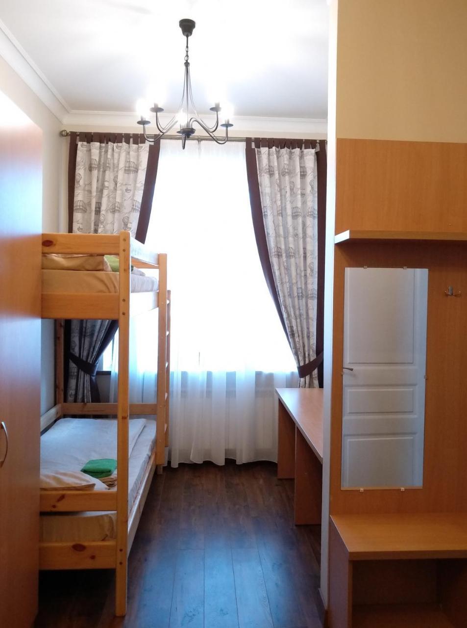 Hotel Belokorichi à Kiev Extérieur photo