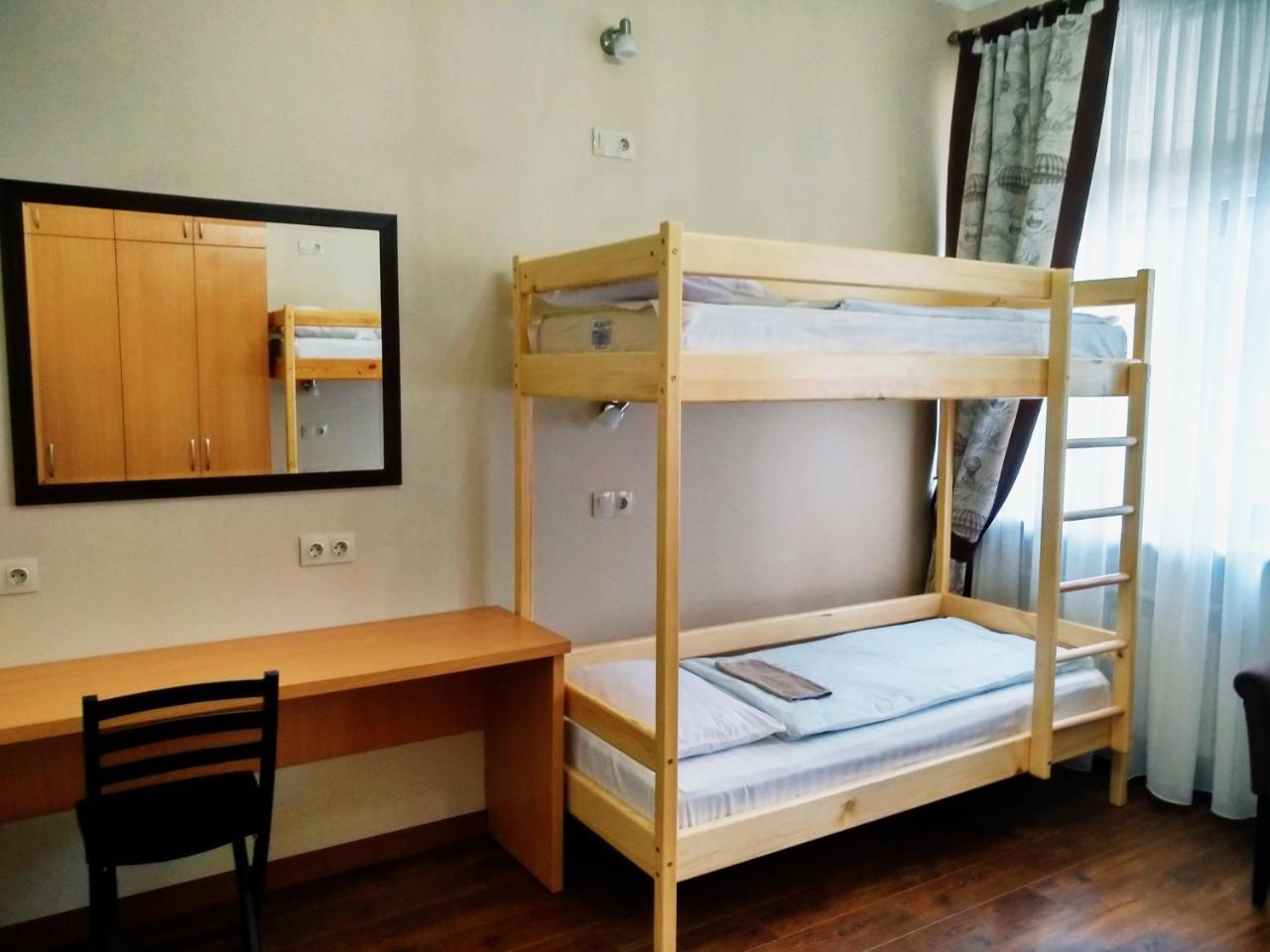 Hotel Belokorichi à Kiev Extérieur photo