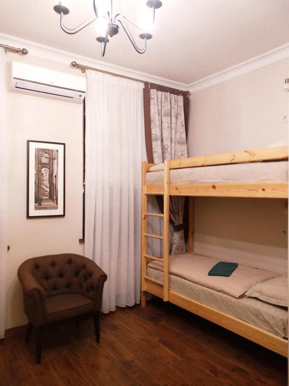 Hotel Belokorichi à Kiev Extérieur photo