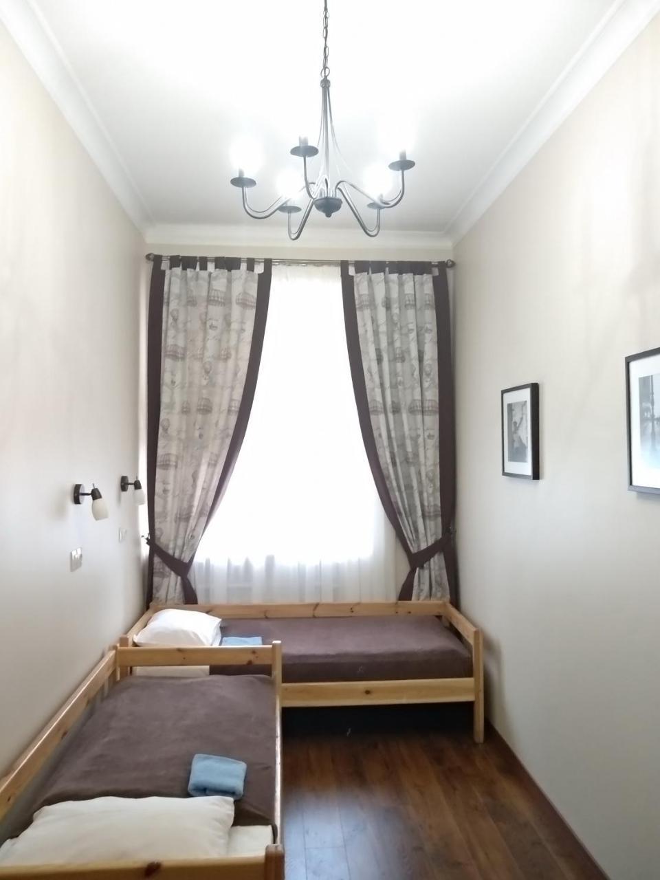 Hotel Belokorichi à Kiev Extérieur photo
