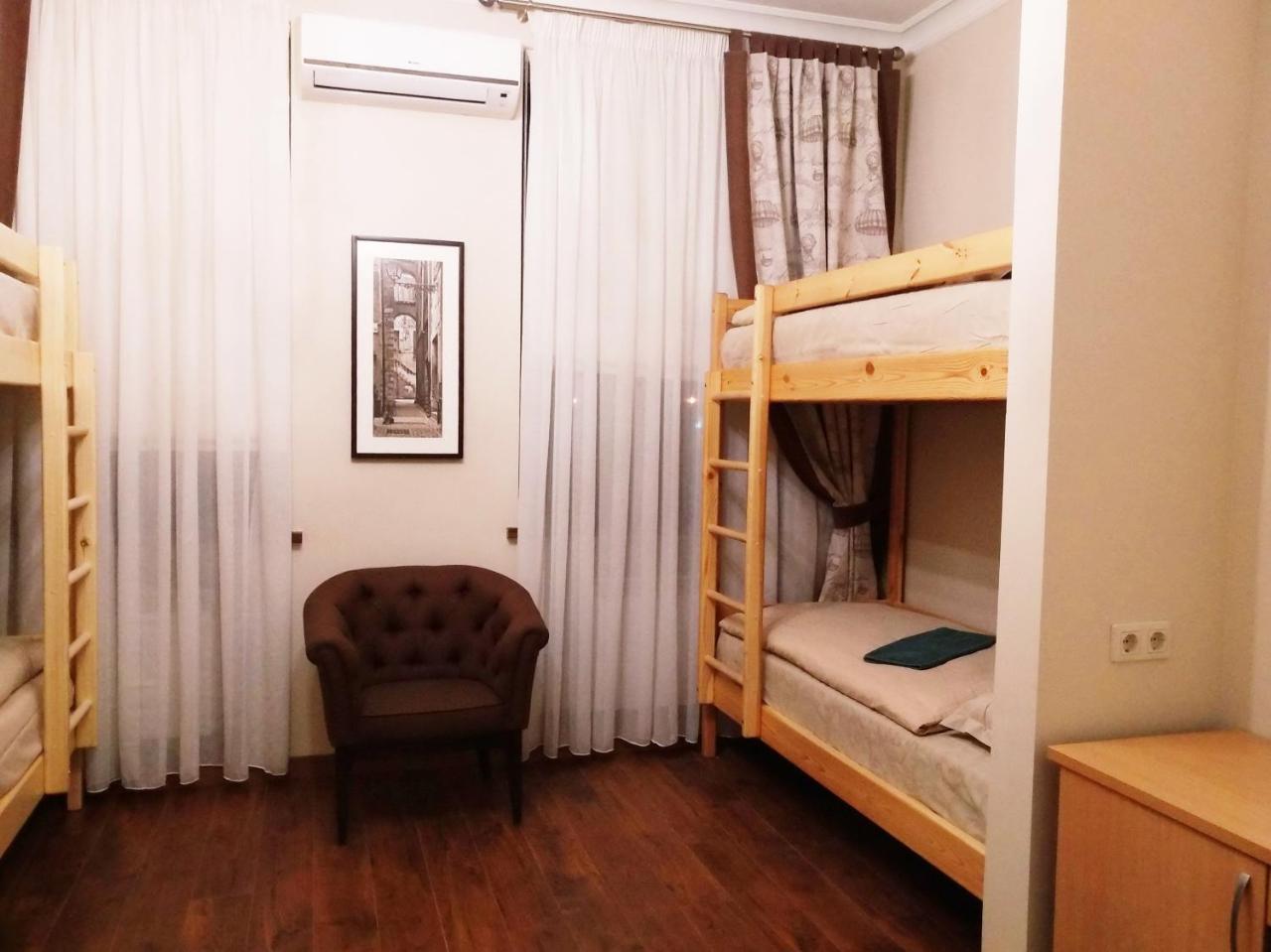 Hotel Belokorichi à Kiev Extérieur photo