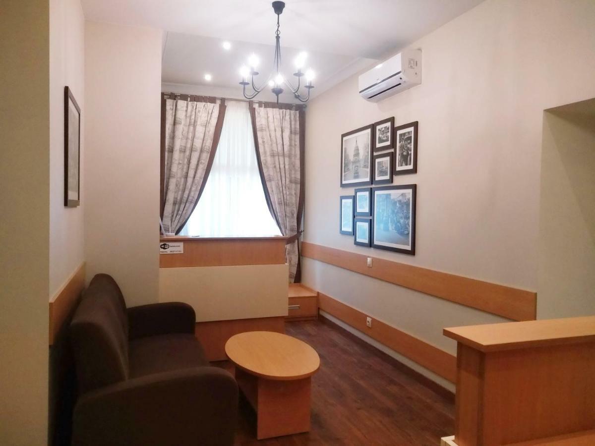 Hotel Belokorichi à Kiev Extérieur photo