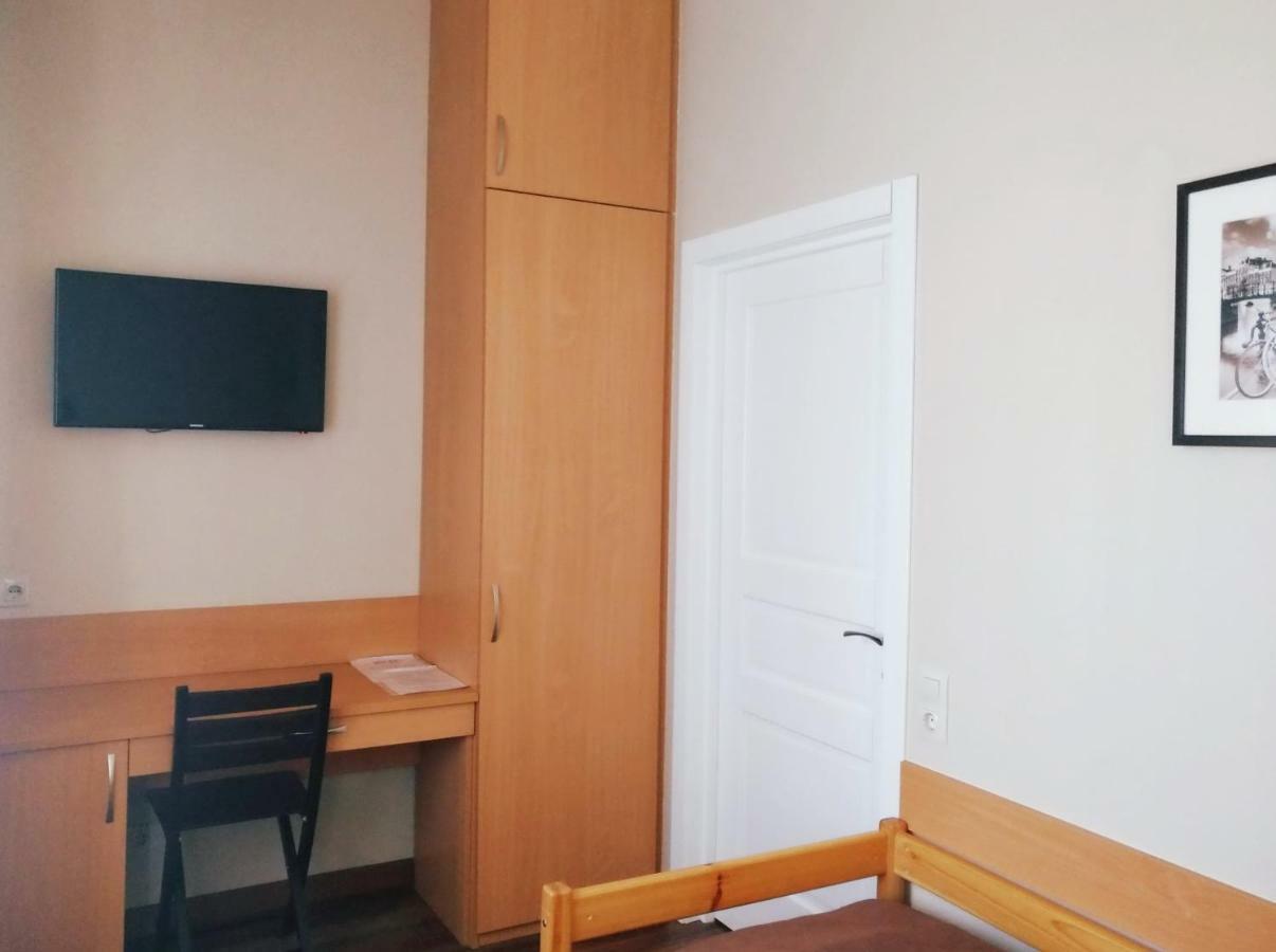 Hotel Belokorichi à Kiev Extérieur photo